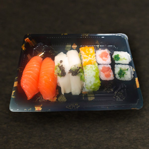 Surtido sushi maki y nigiri 10